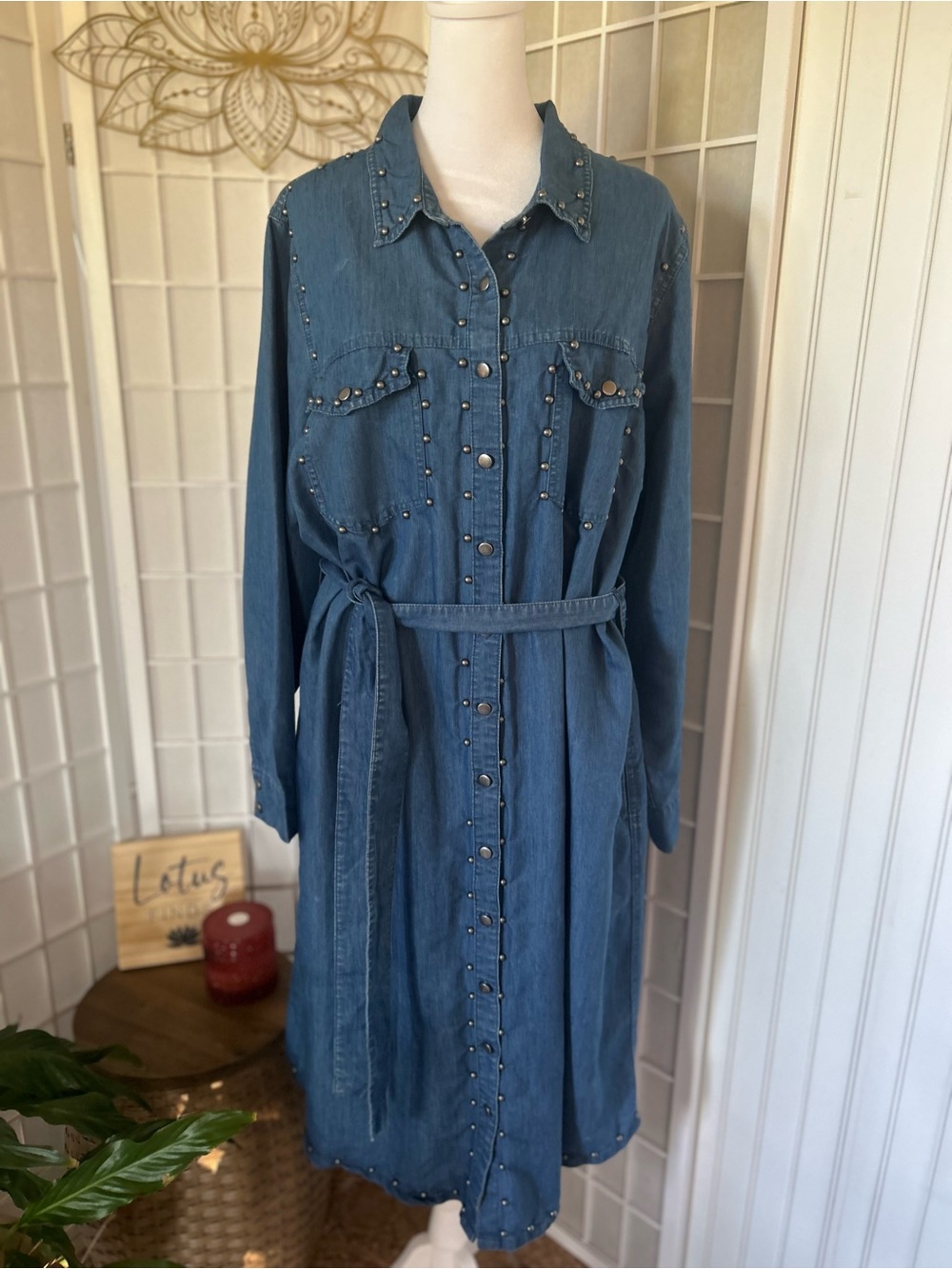 Ashley Stewart Size 20 Studded Belted Denim Dress